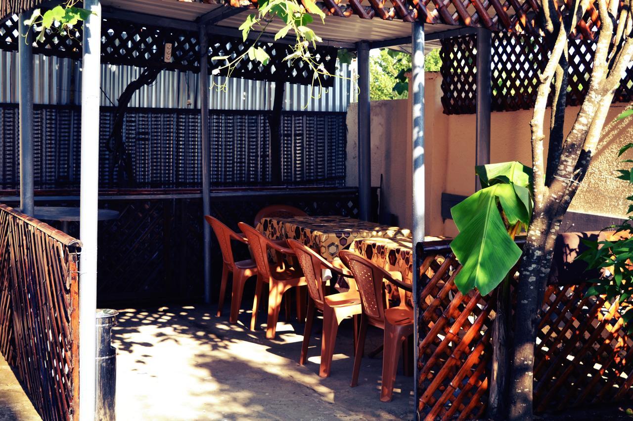 Saba Guest House Ureki Exterior photo